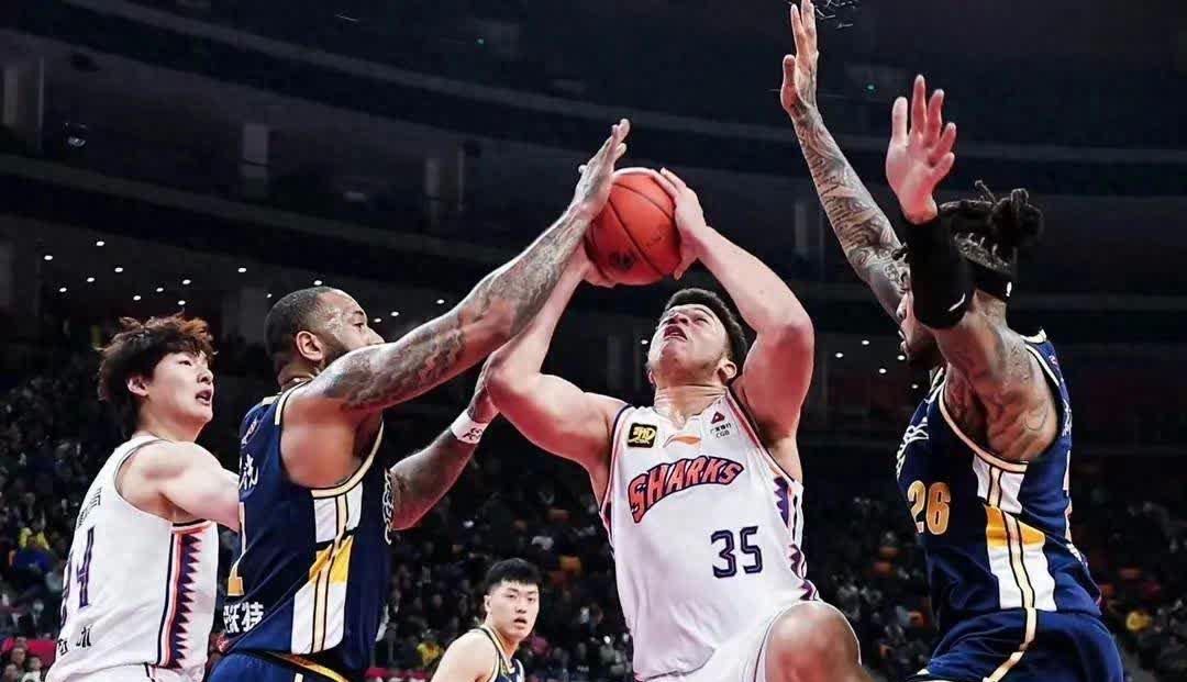 外线射手再次发威，球队在CBA赛场上掀起高潮的简单介绍
