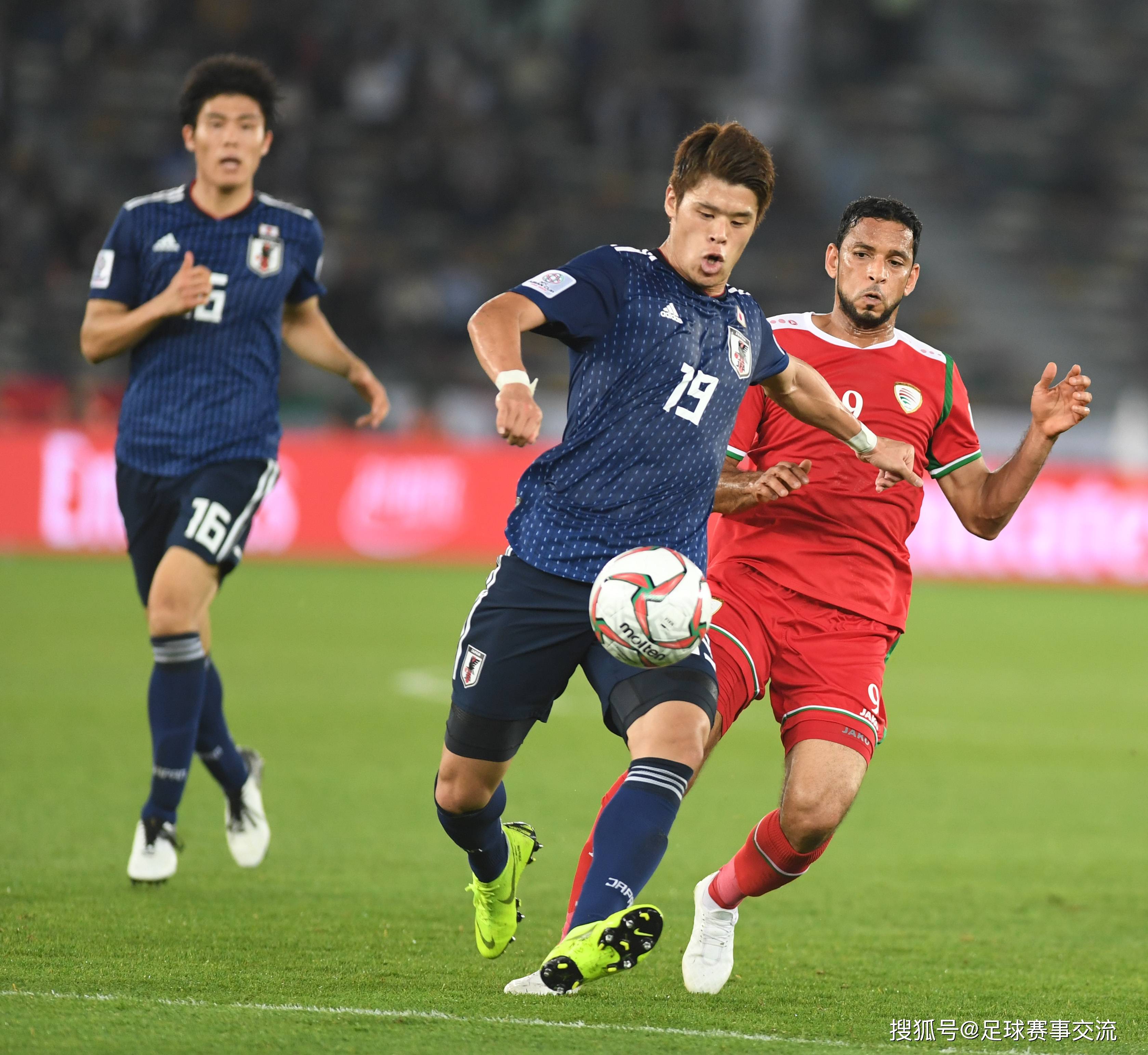 亚洲杯篮球赛决赛前西亚球队淘汰东亚强队的简单介绍