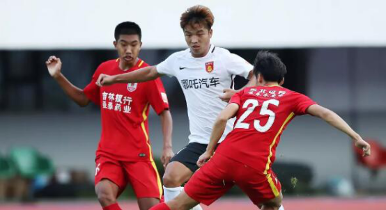 关于厦门队实力拼搏：中超豪强斗世界杯红极恐怖的信息