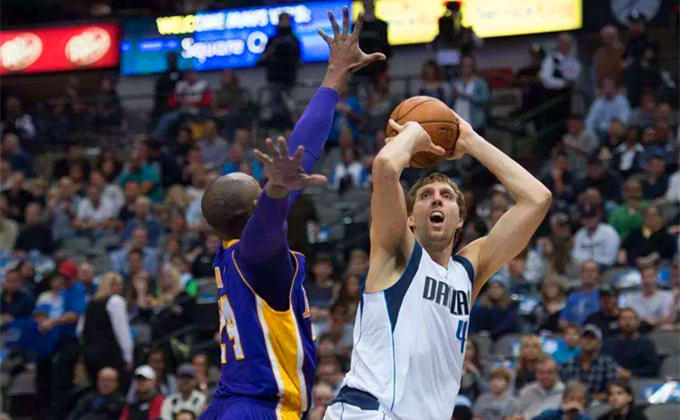 包含云南队球员在比赛中获得令人惊讶的胜利的词条