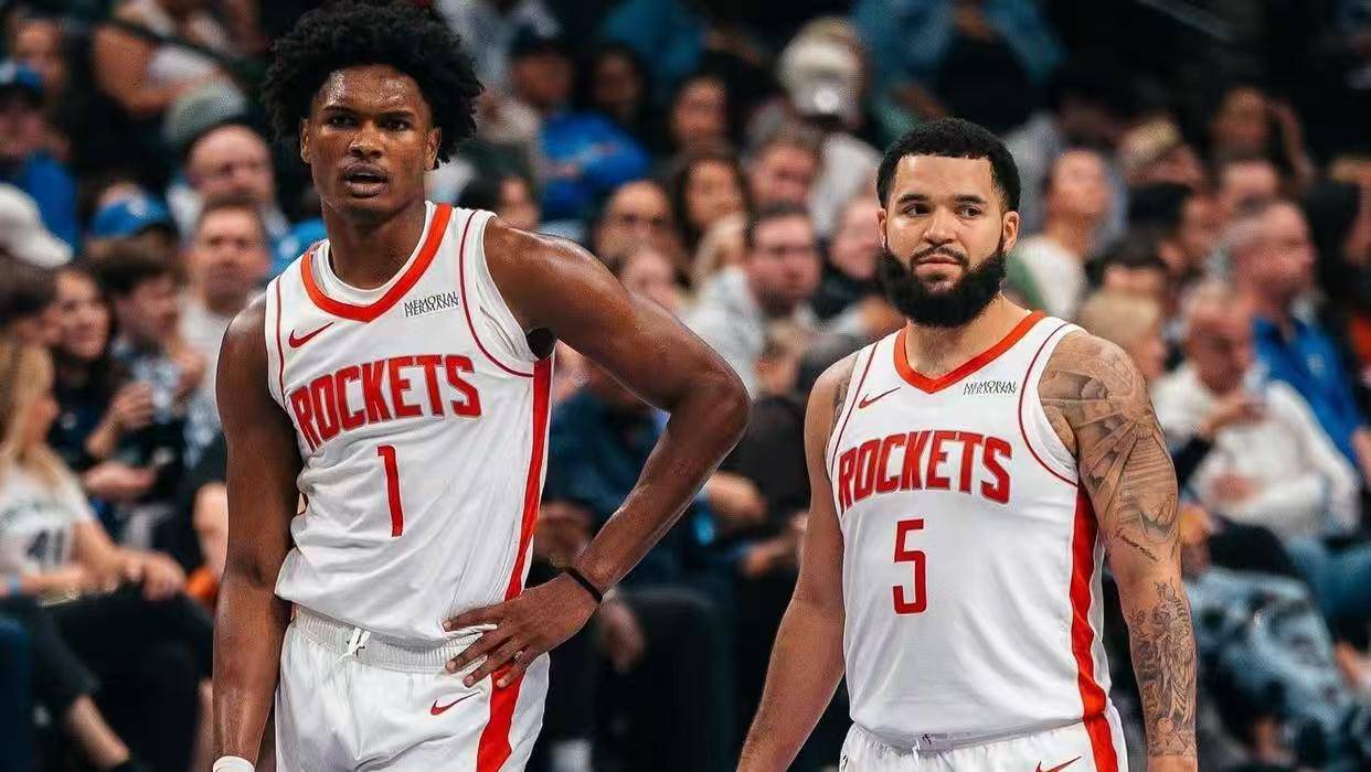 九游app下载-包含火箭负公牛，拉文全场分实力碾压对手的词条