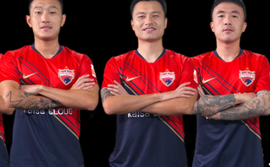 包含深圳佳兆业胜余杭联城，凭借前锋高效进攻取胜的词条