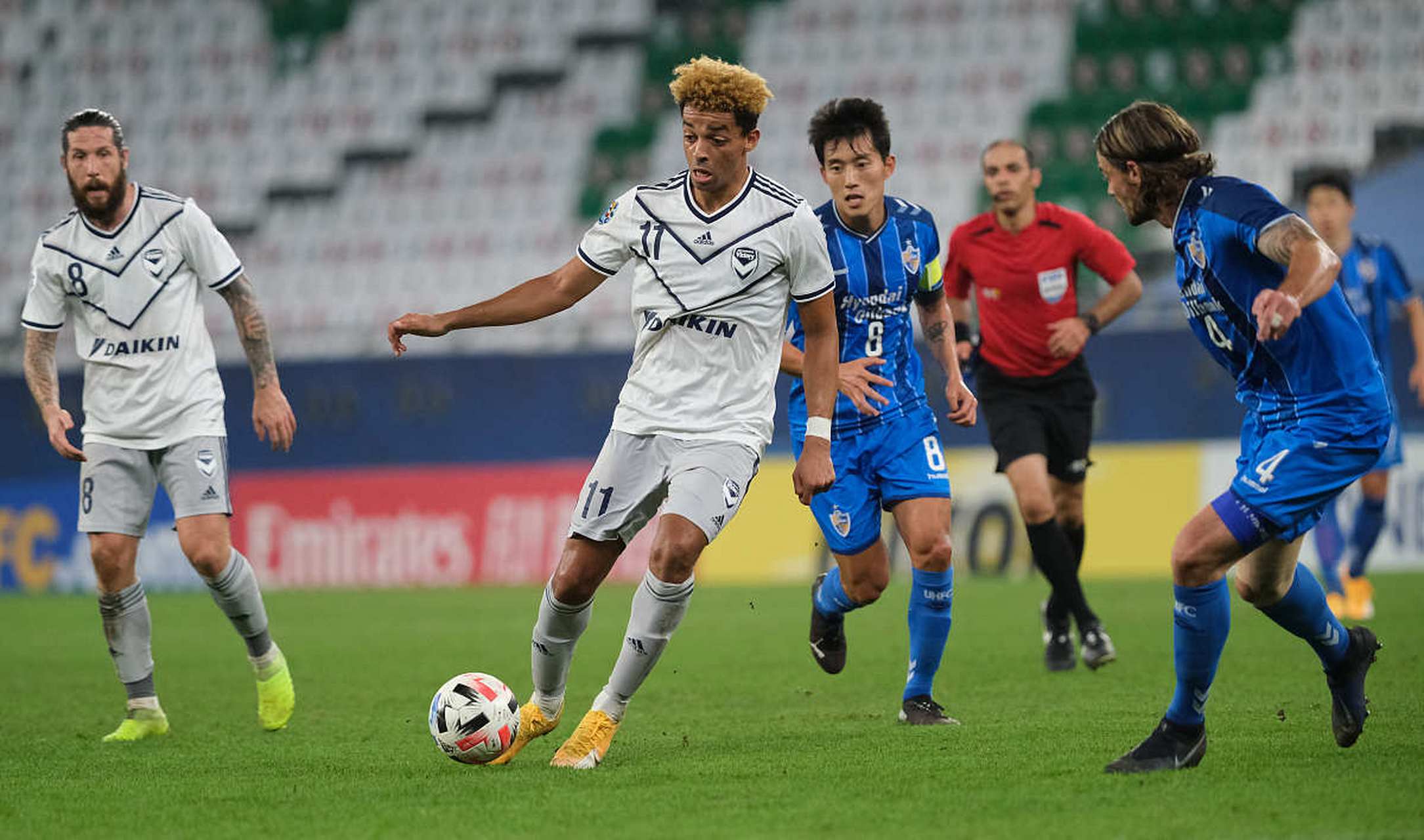 索肖主场爆冷负于尼姆，比分惨重的简单介绍