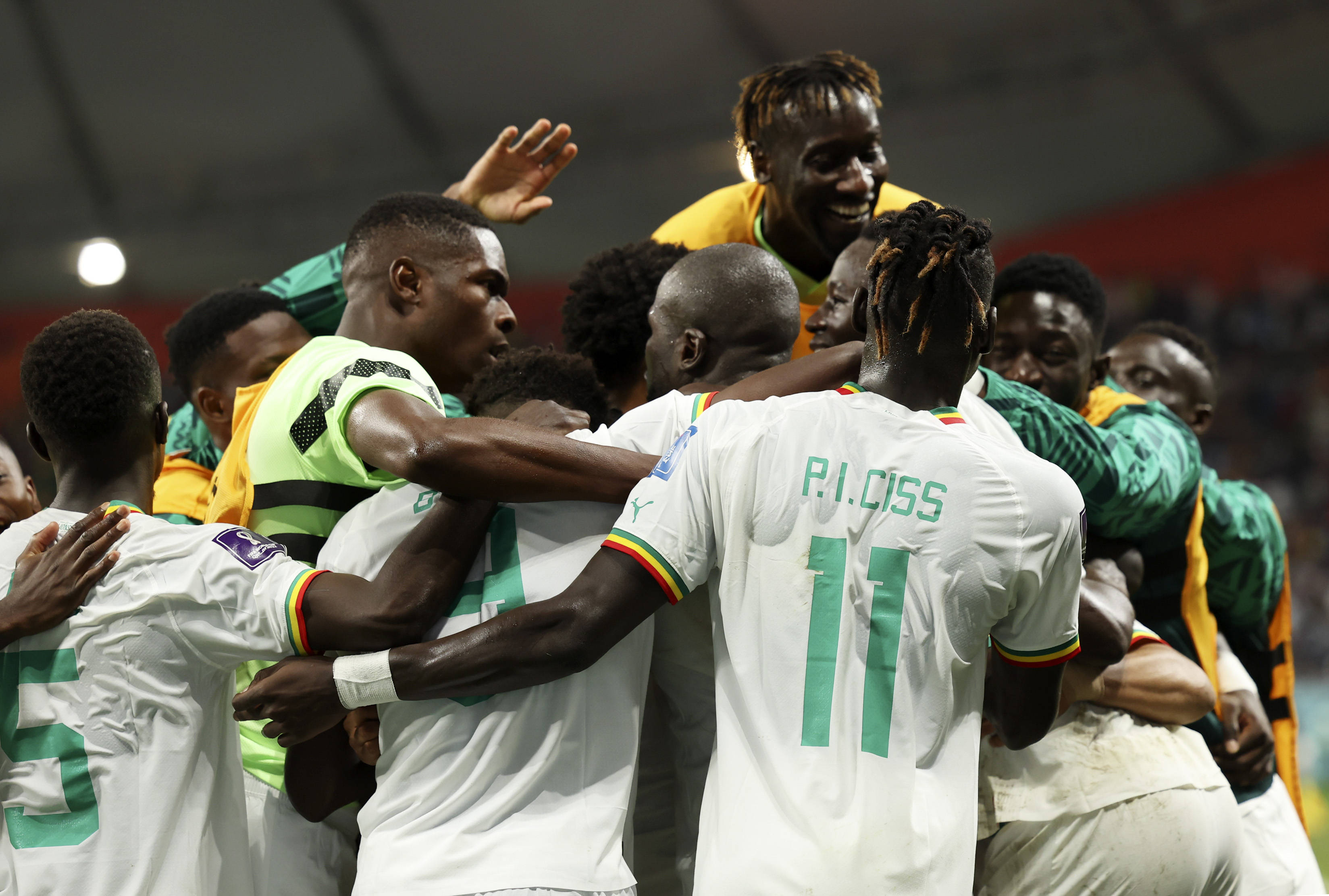 九游app下载-塞内加尔队在比赛中胜出，晋级下一轮