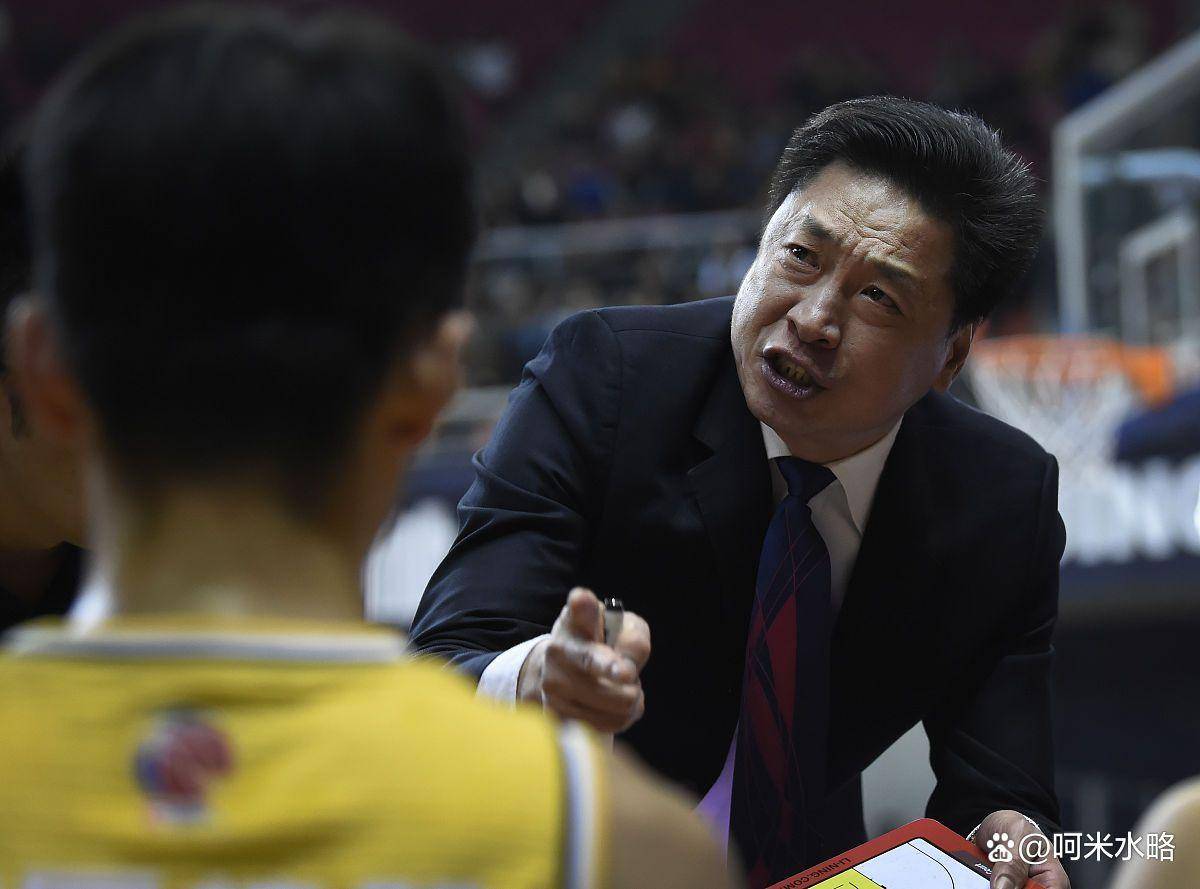 关于东亚球队实力明显占优，晋级下一轮的信息