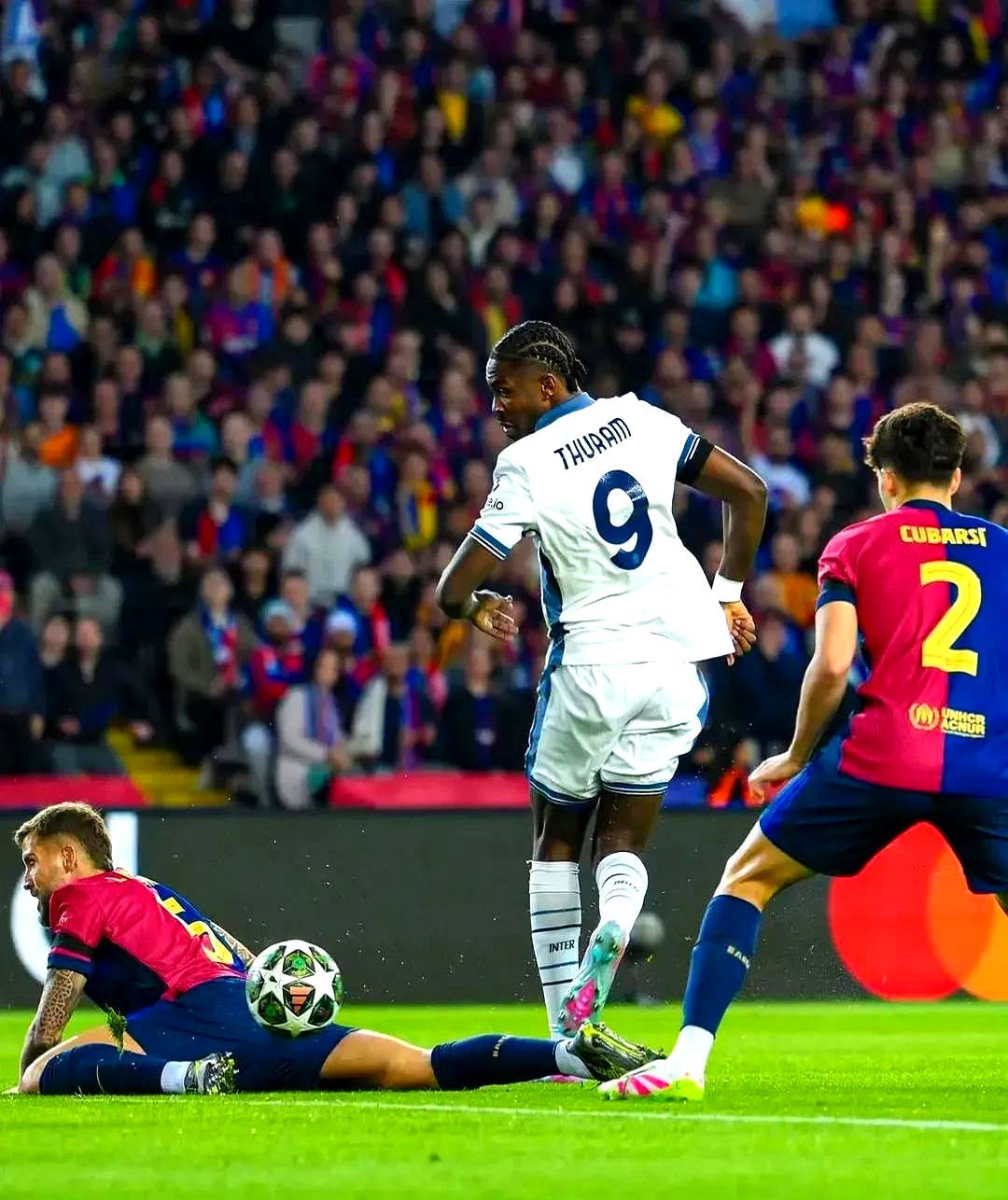 意大利足坛风云变幻，国米携手罗马领跑