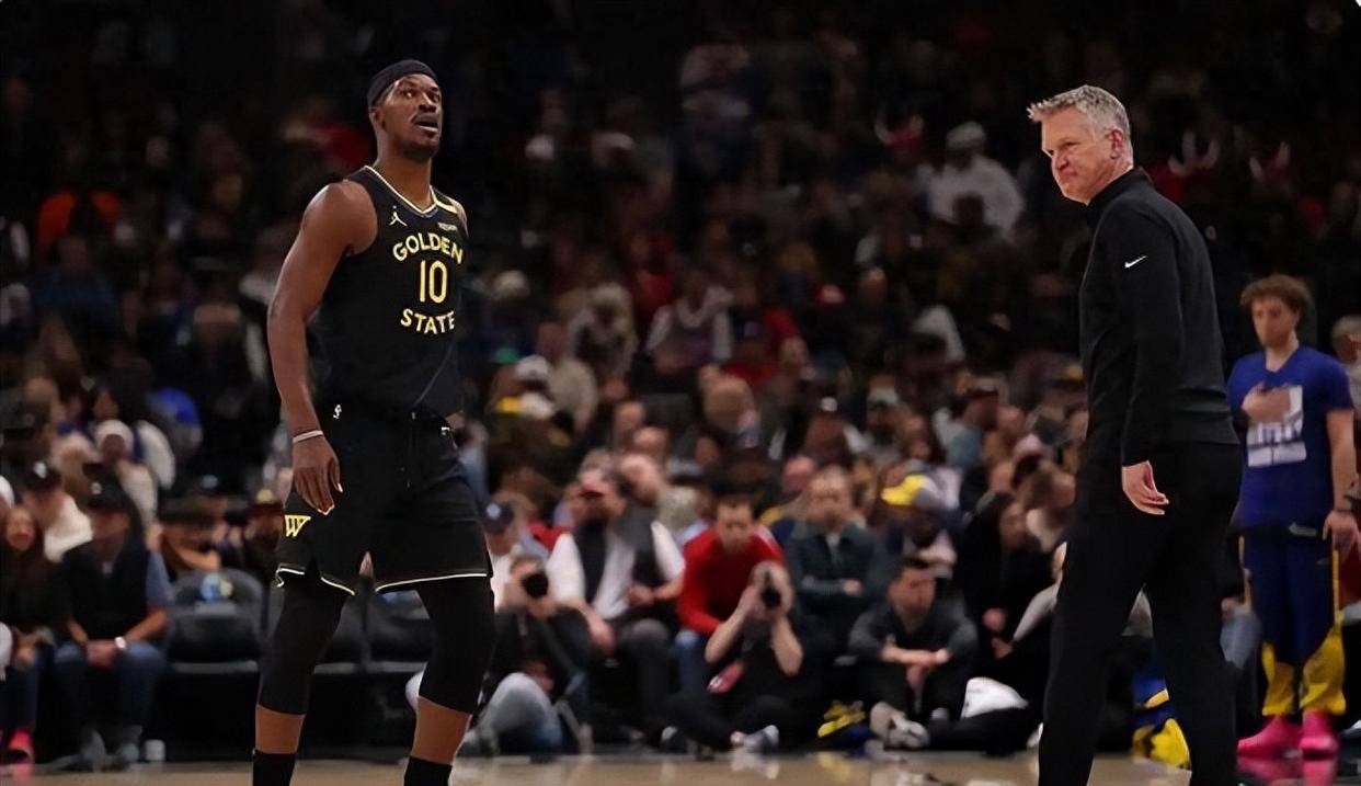 关于雄鹿遭遇连败，教练组寻找突破口的信息