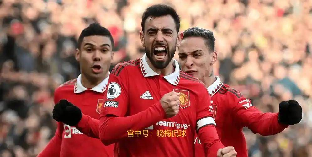 关于悬念重重，足球冠军赛激燃球迷热情的信息