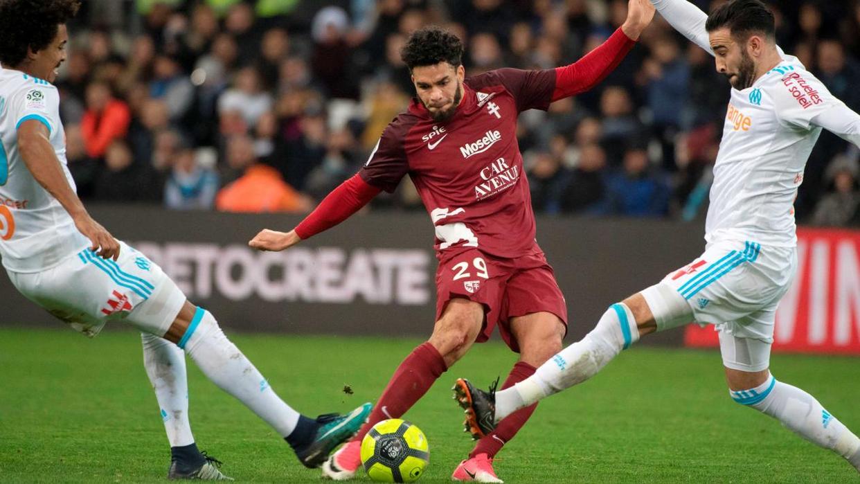 兰斯队员因伤缺阵，球队战力受损