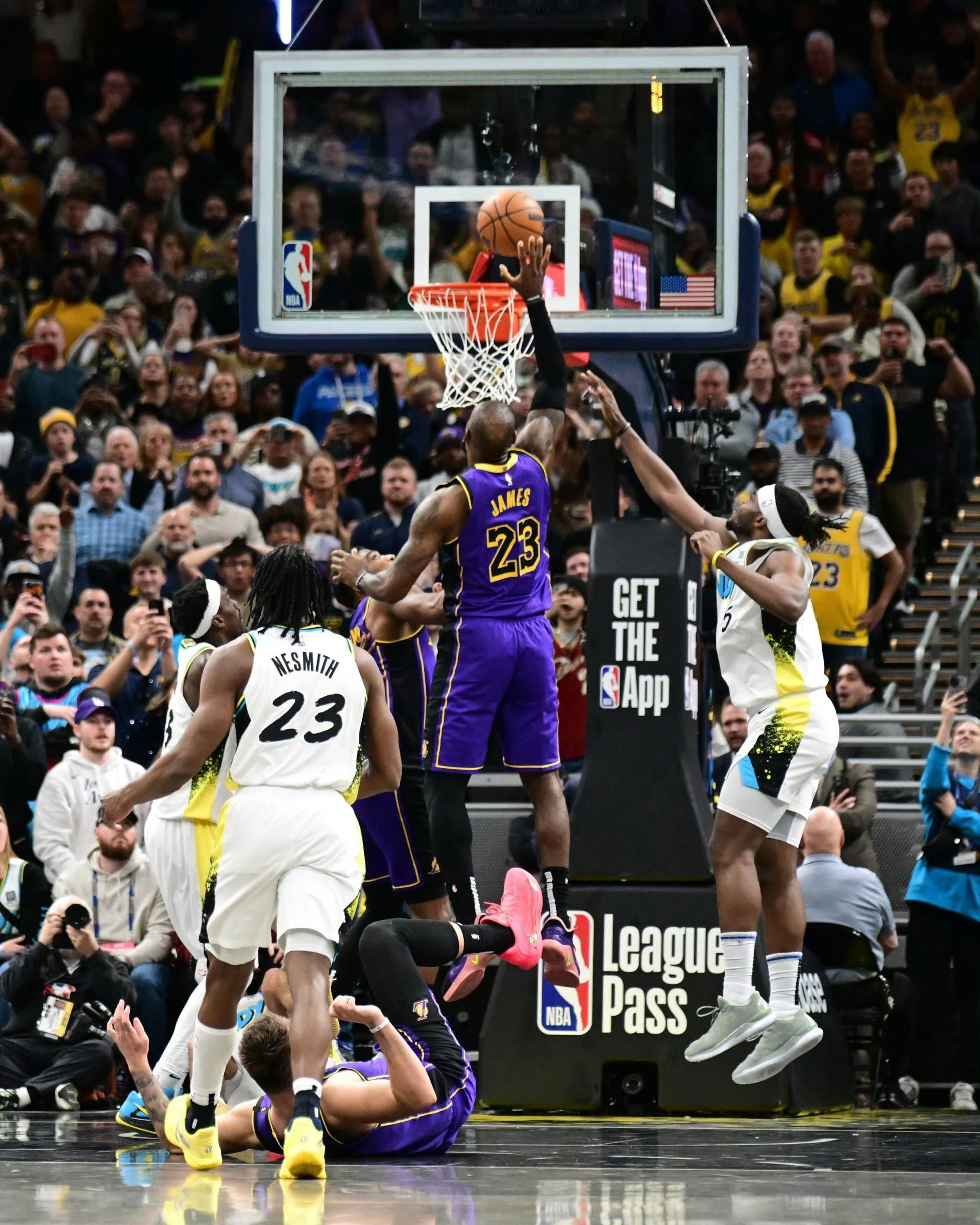 欧洲篮球公开赛临近尾声，名副其实的巅峰对决