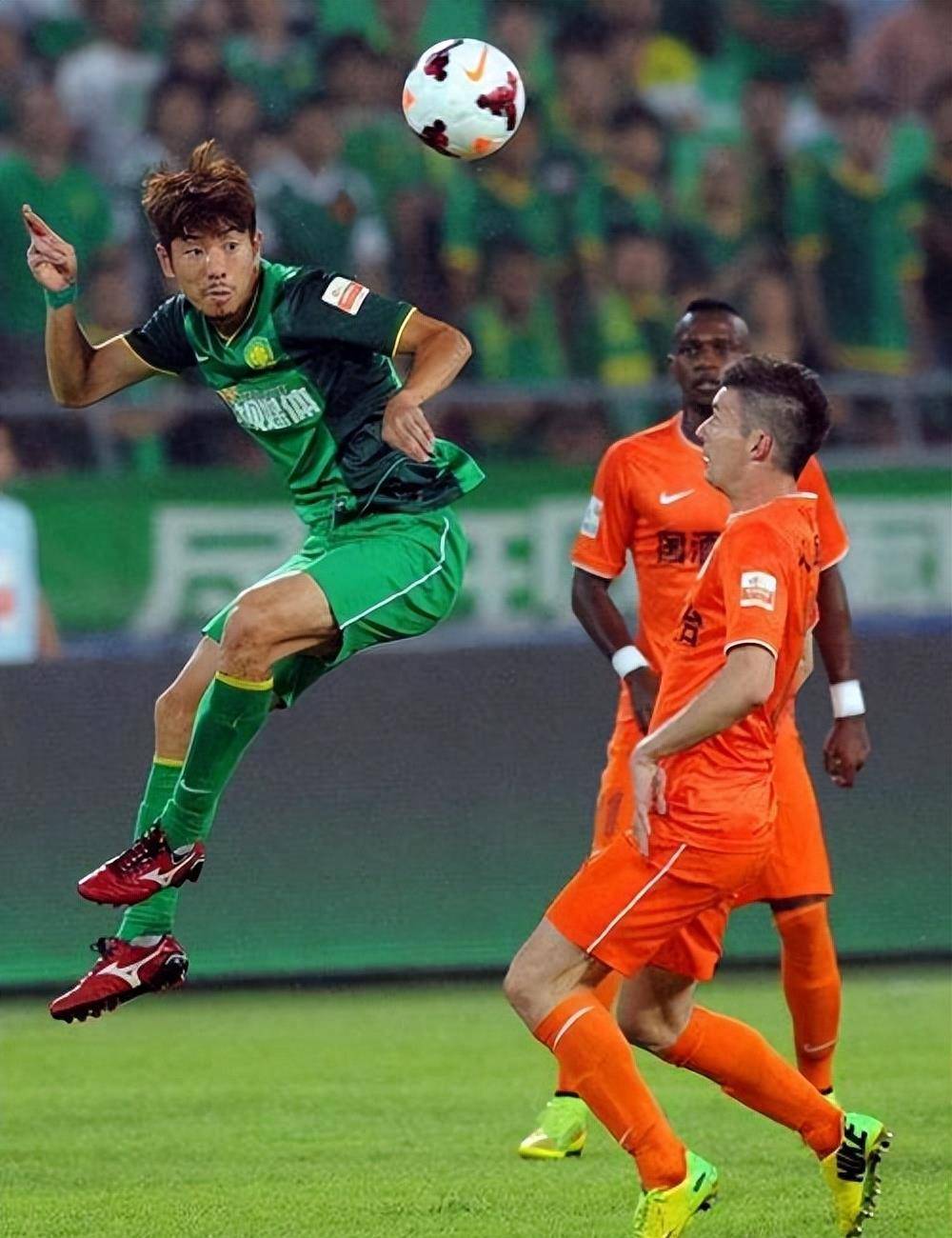 吉龙尼亚球队调整战术，备战下一场比赛